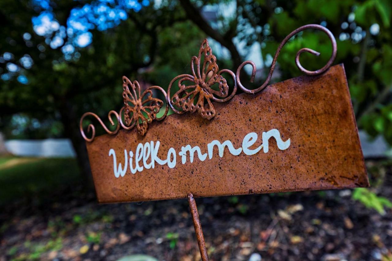 Zwei 4 Sterne Wohnungen Bei Limburg Mensfelden Eksteriør bilde